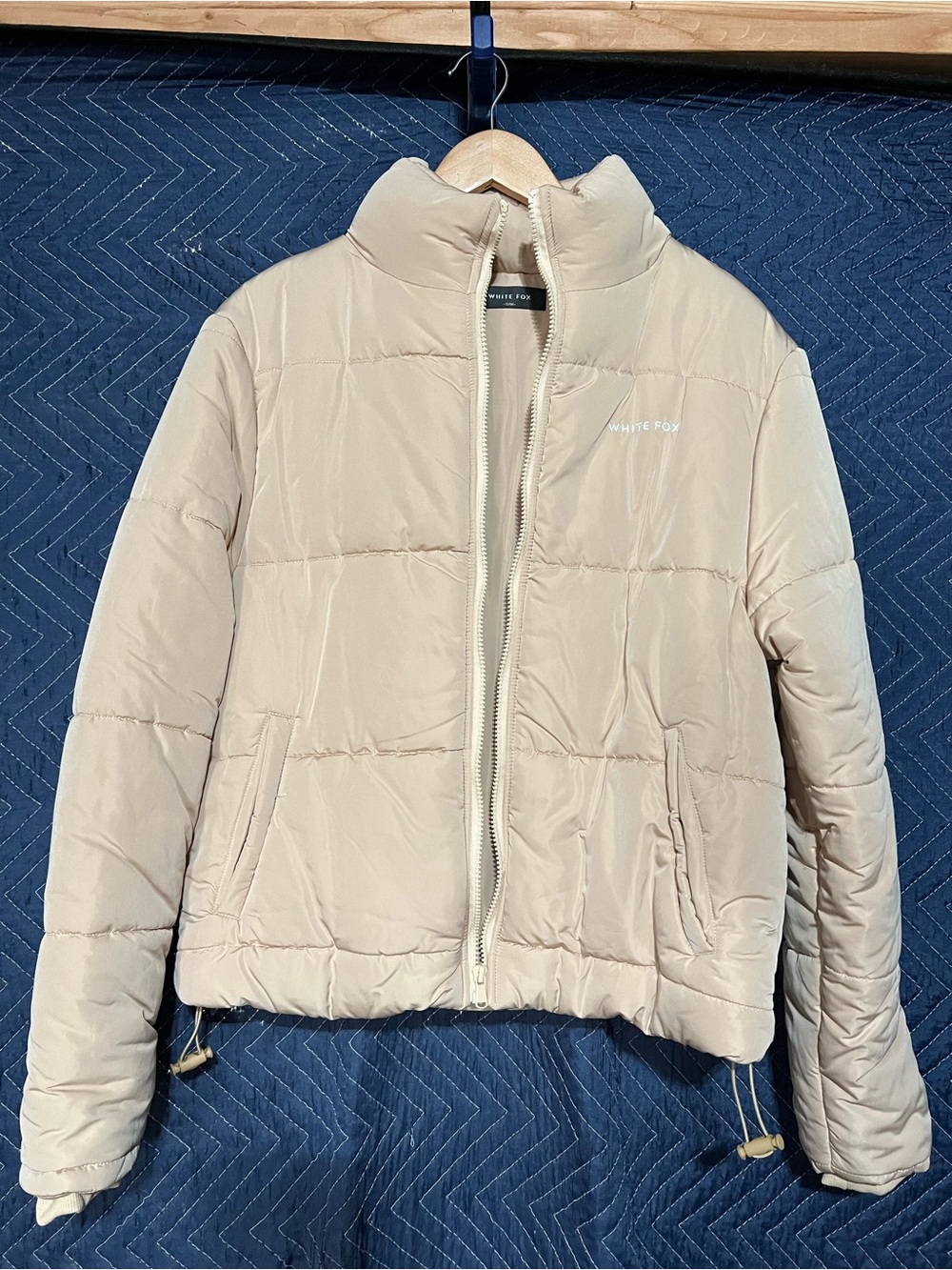 🦊White Fox Boutique Lightweight Cream Puffer Jacket